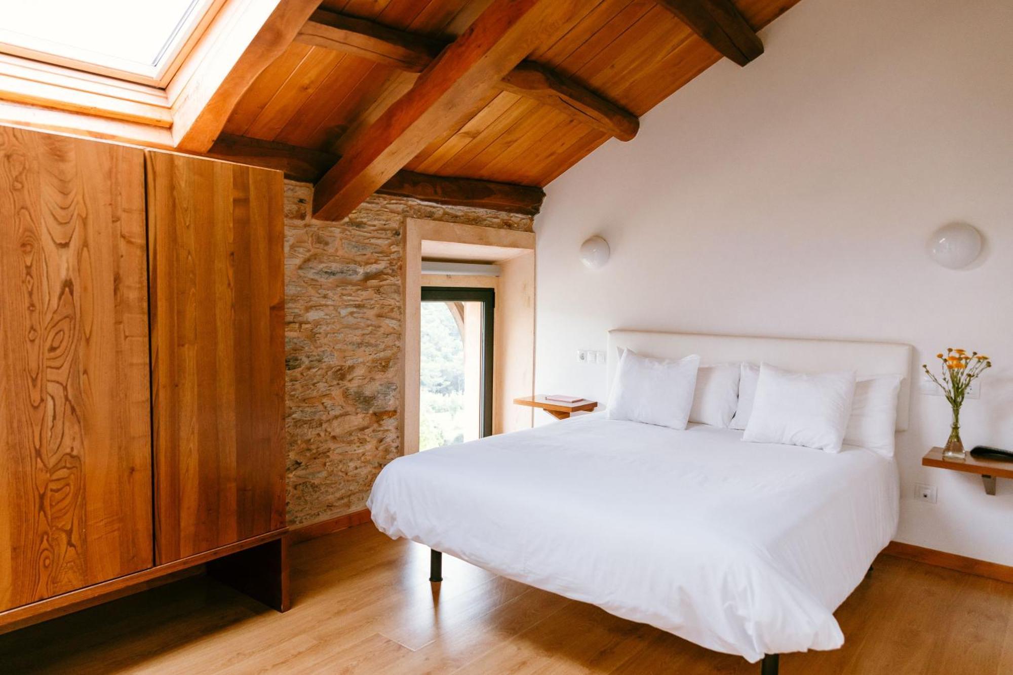 Hotel El Castano Dormilon Santa Marta de Ortigueira Bagian luar foto