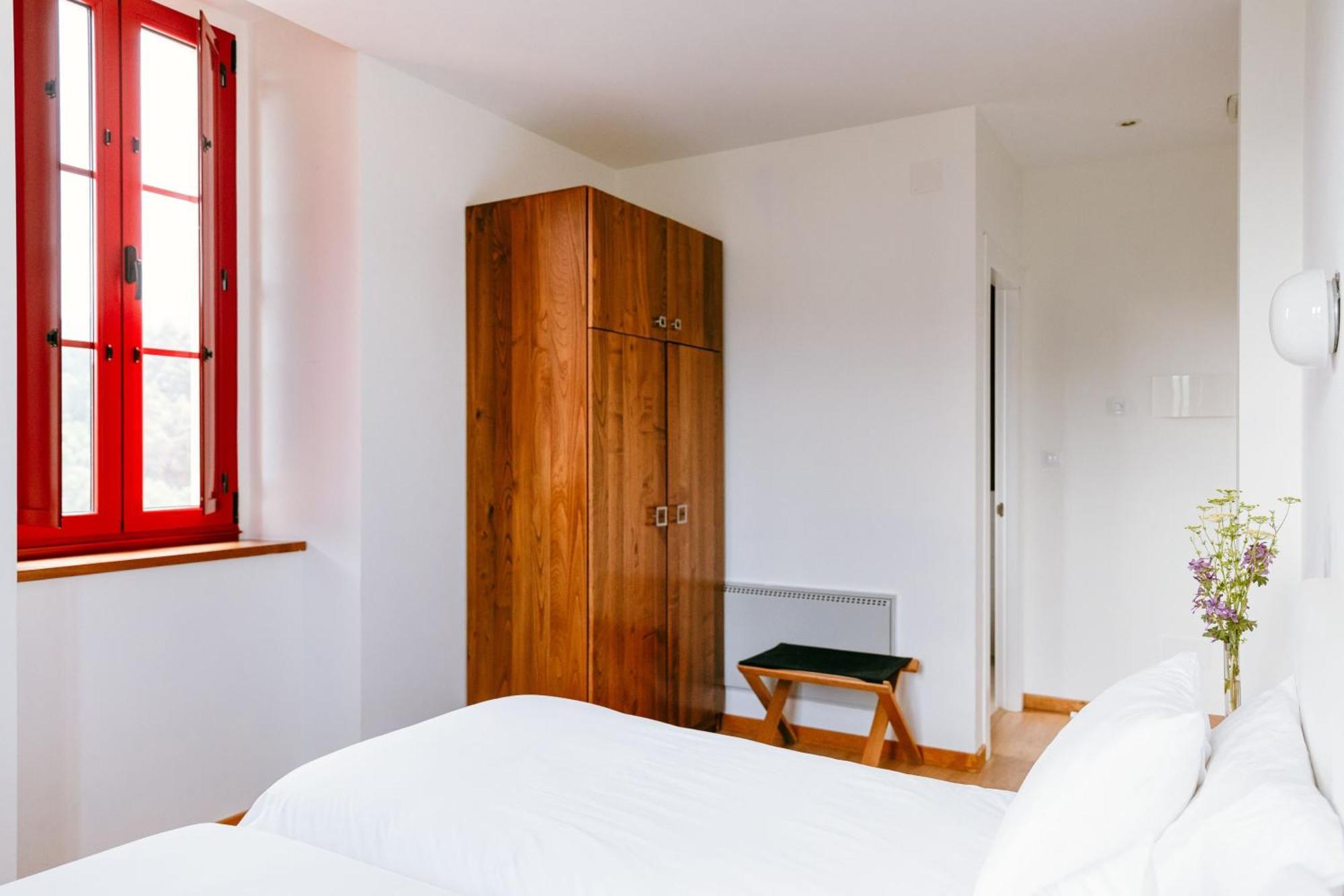 Hotel El Castano Dormilon Santa Marta de Ortigueira Bagian luar foto