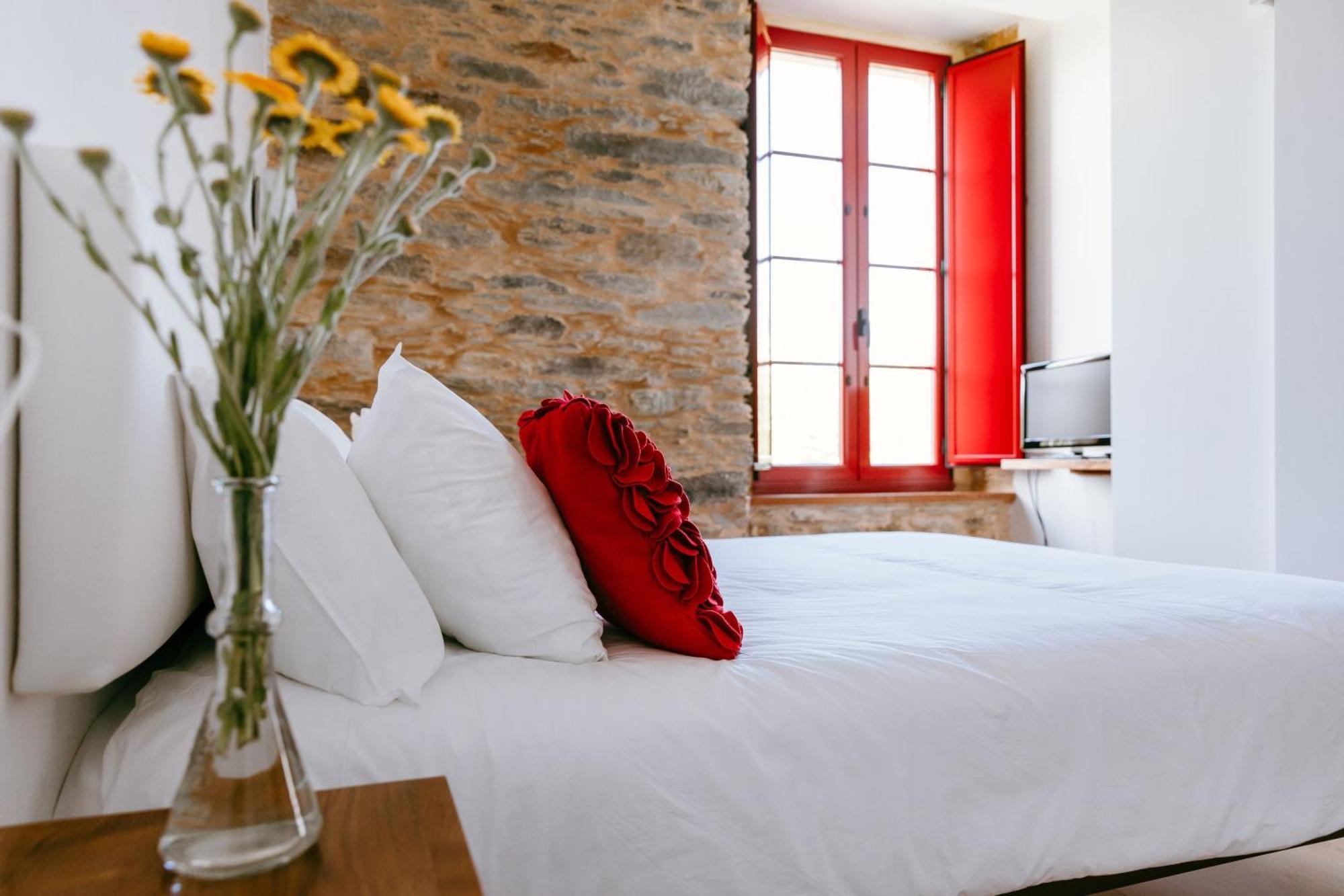 Hotel El Castano Dormilon Santa Marta de Ortigueira Bagian luar foto