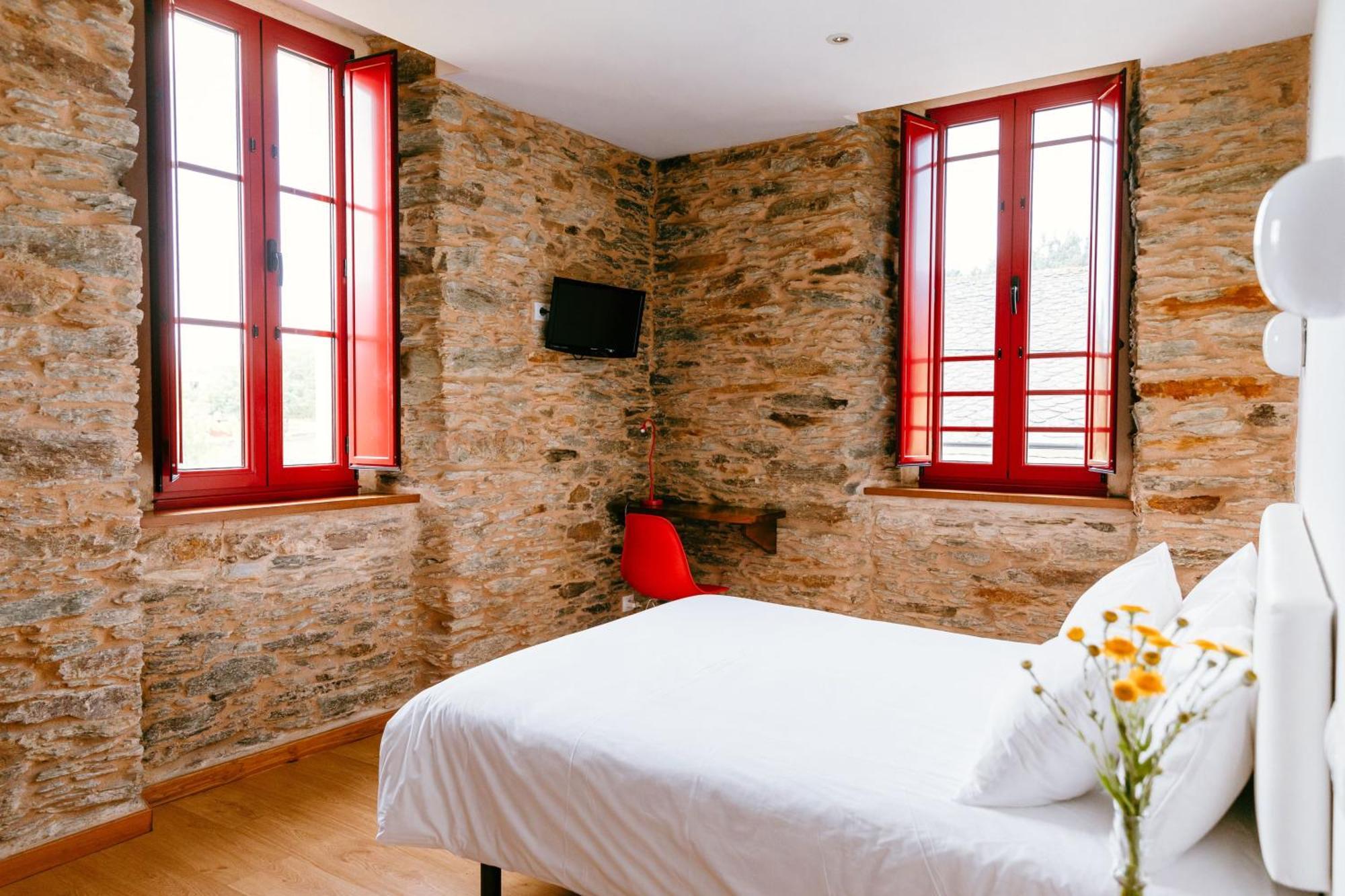 Hotel El Castano Dormilon Santa Marta de Ortigueira Bagian luar foto