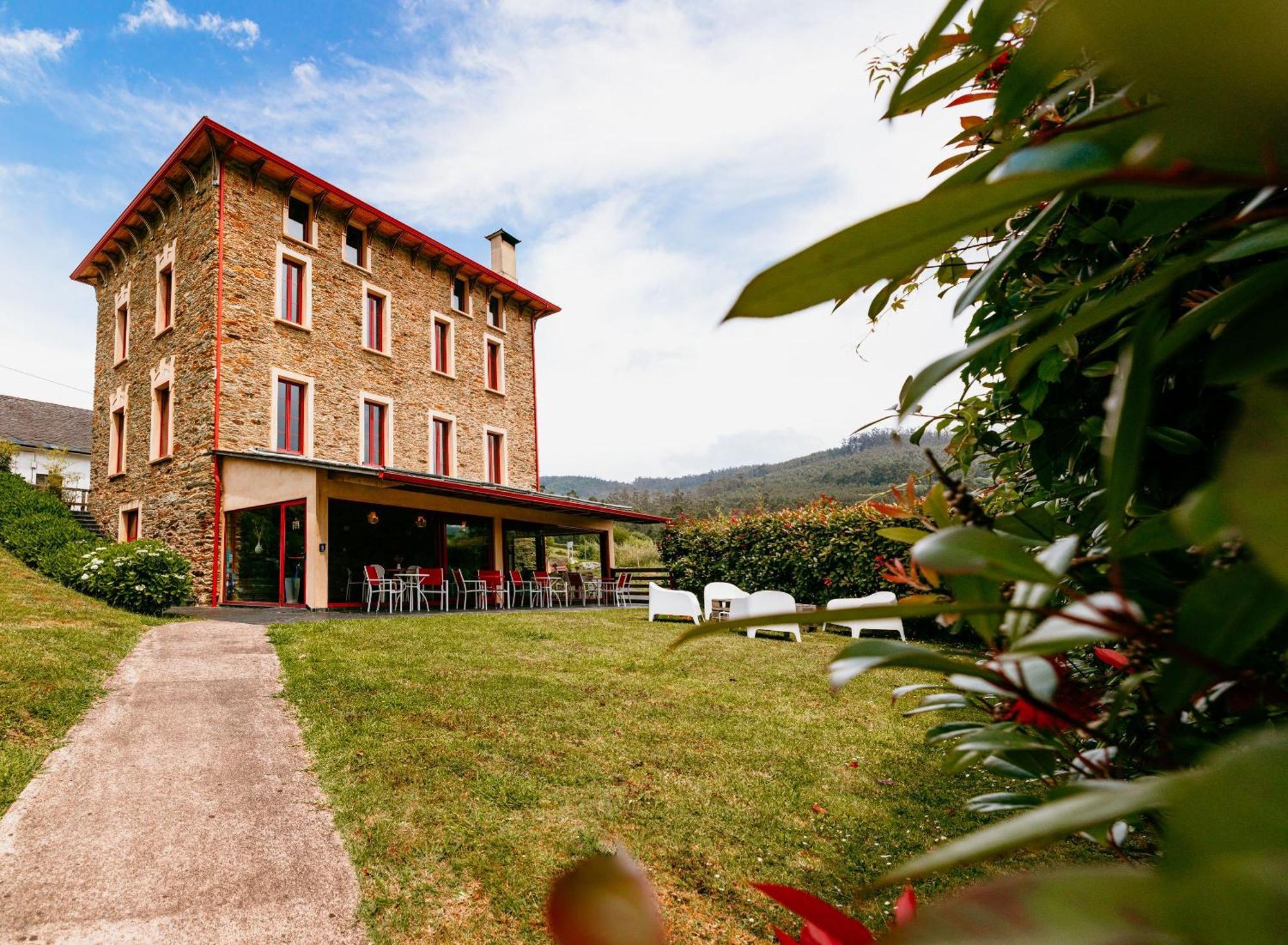 Hotel El Castano Dormilon Santa Marta de Ortigueira Bagian luar foto