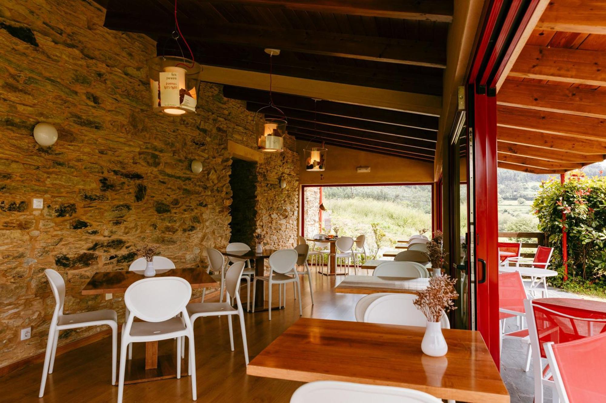 Hotel El Castano Dormilon Santa Marta de Ortigueira Bagian luar foto